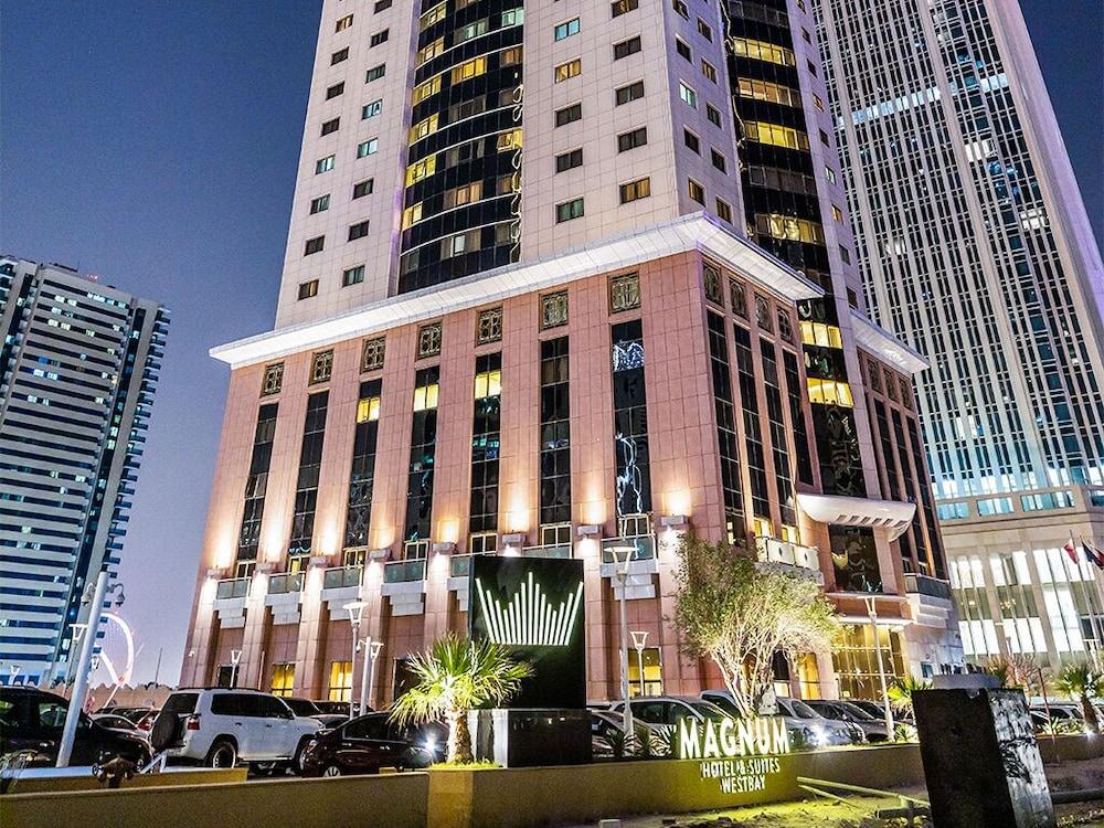 ماجنوم هوتل آند سويتس ويست باي