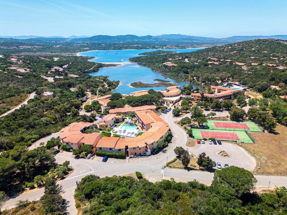 Felix Hotels – Residence Hotel Costa Serena