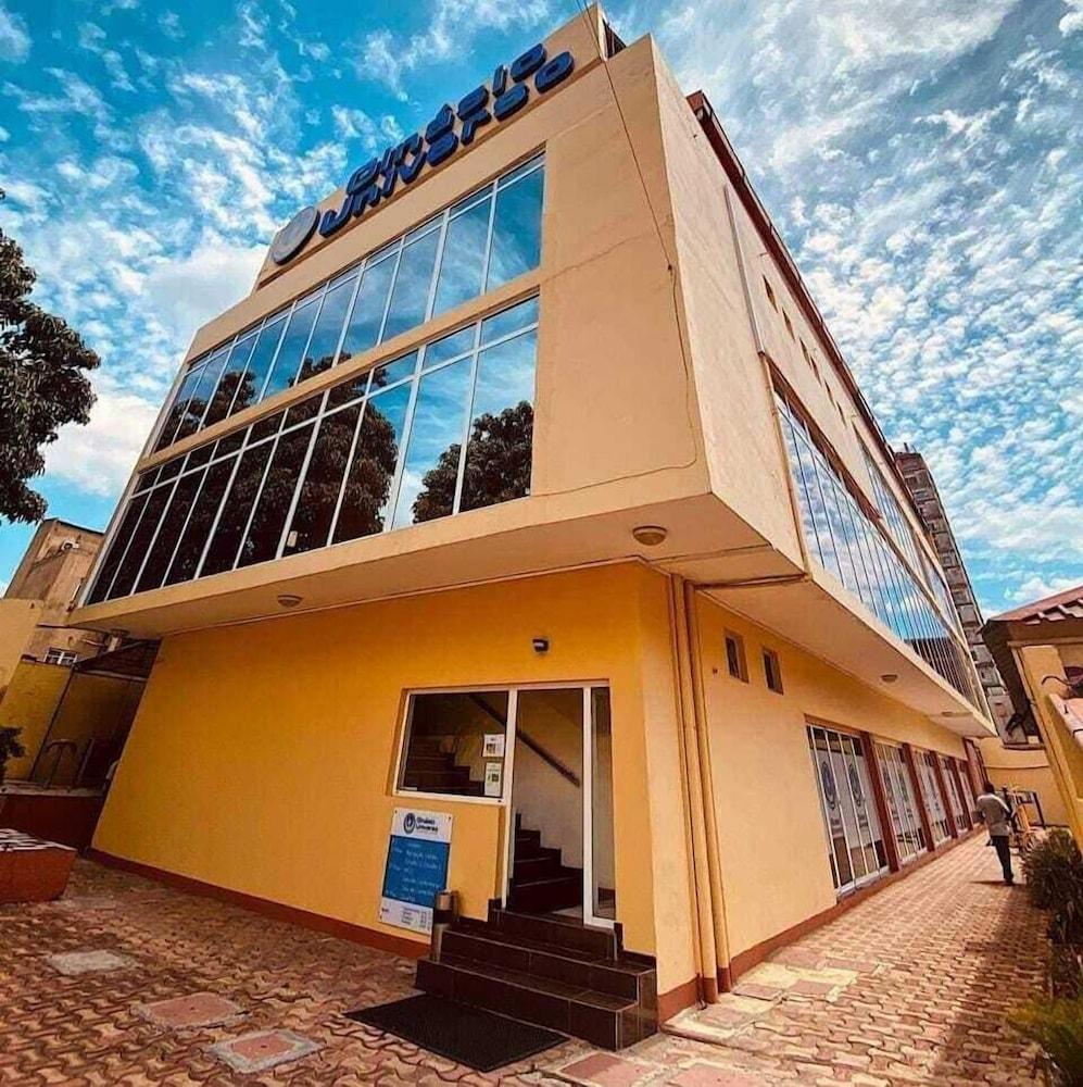 بينساو مارتينز