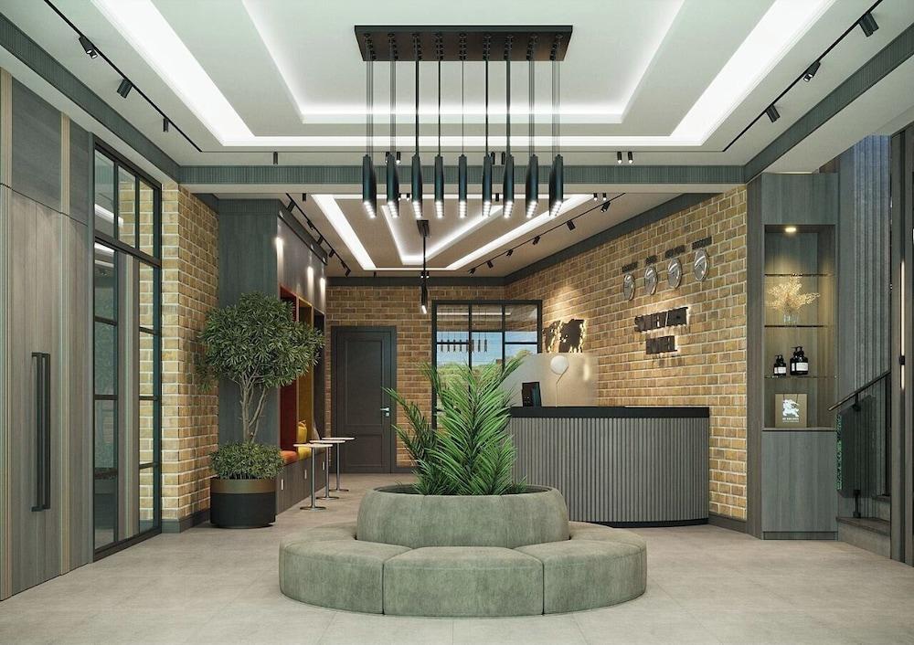 آرت أير هوتل