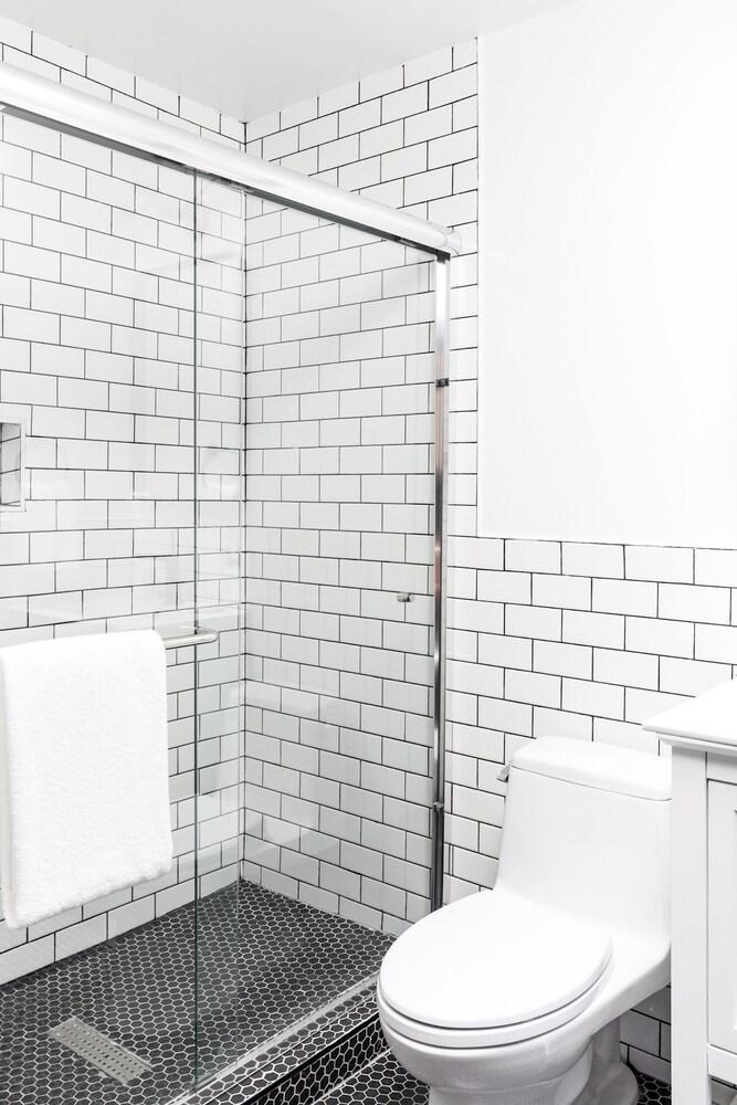 سوندر هايز فالي