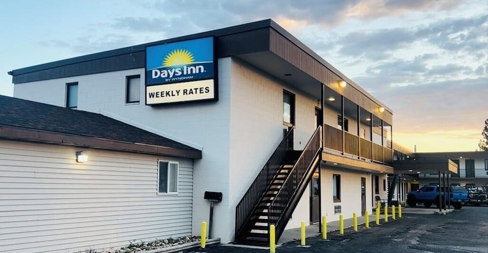 دايز إن باي ويندام ويتلاند