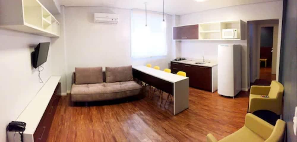 أسوريس فلات ديزاين