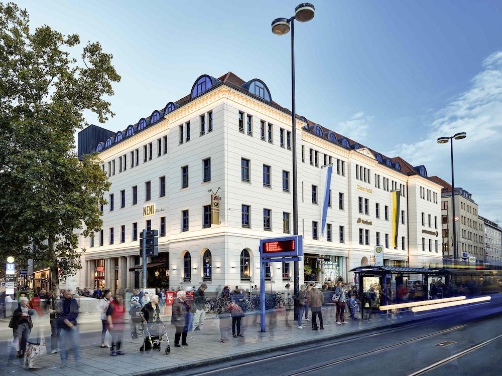 25 آورز هوتل ذا رويال بافاريان