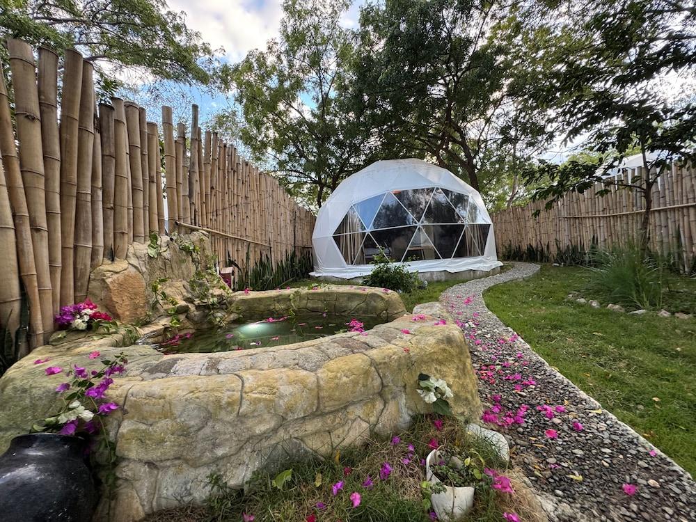 Glamping Lake San Juan