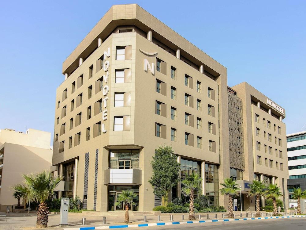 نوفوتيل تونس لاك