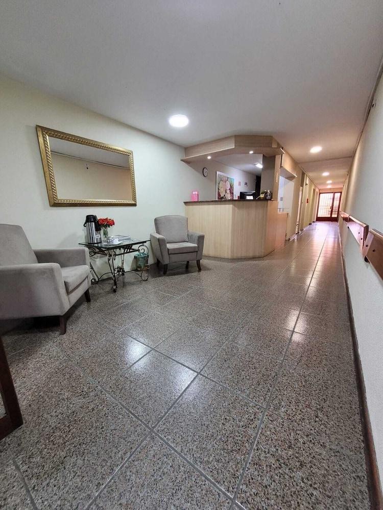 كلاين فيلي سنترو إيستيو