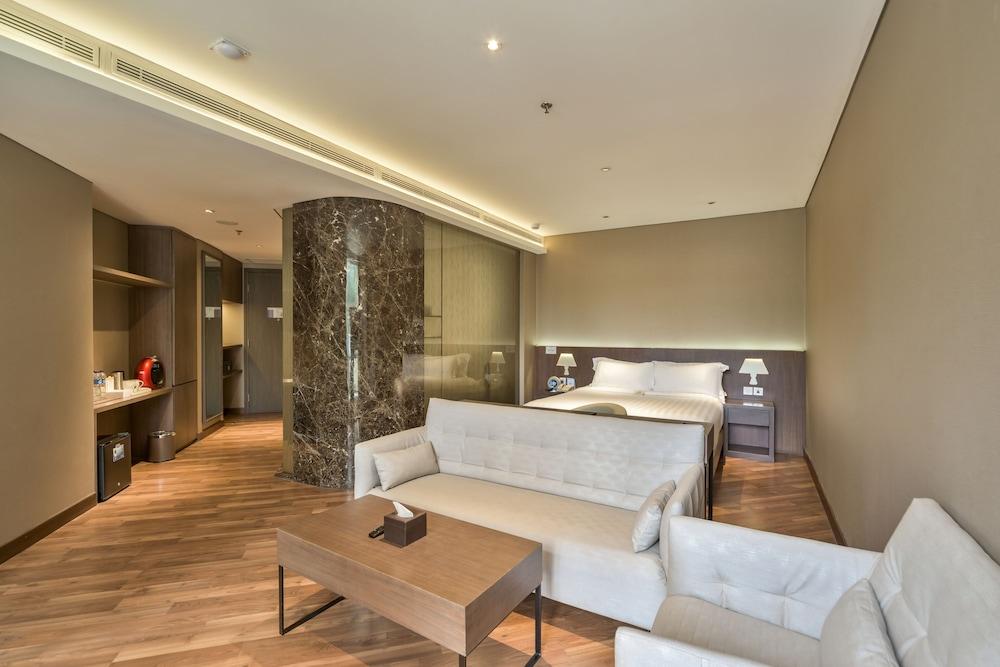 آشلي وحيد حسيم جاكرتا