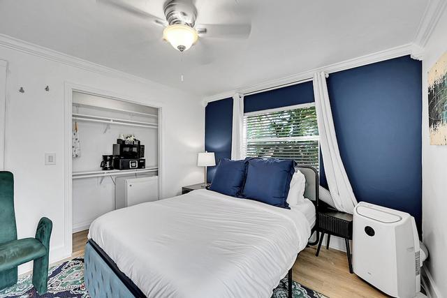 إن أون ذا درايف