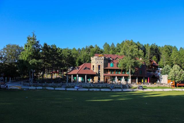 Natyral Razma Resort