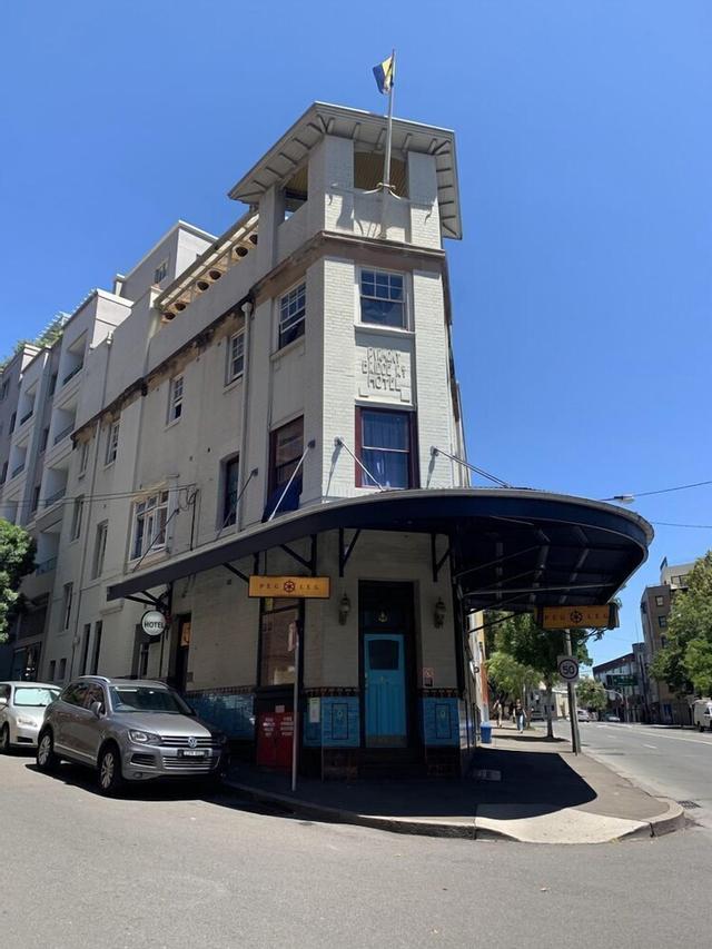 بيج ليج دارلينج هاربور