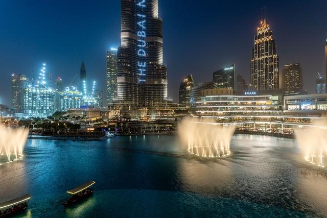 فول برج خليفة سوق البحر