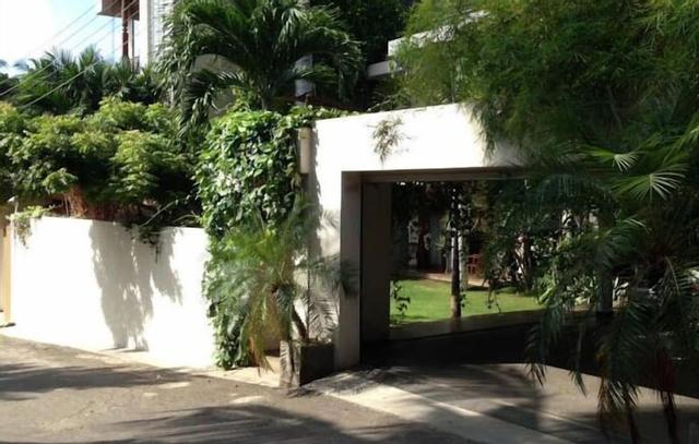 سيلفيكريس فيلاز