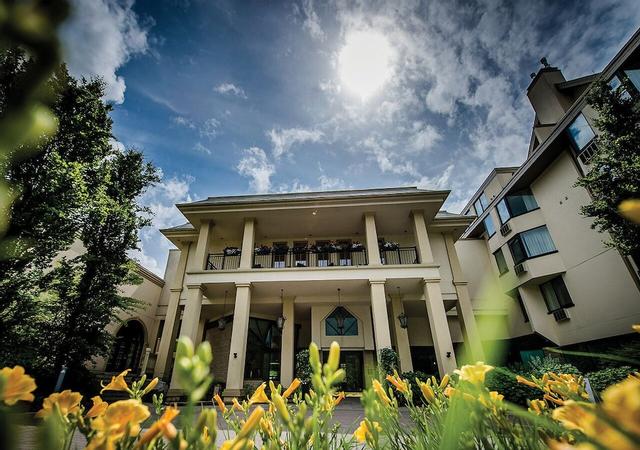 Hockley Valley Resort