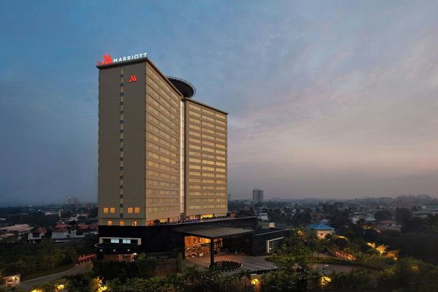 Kochi Marriott Hotel