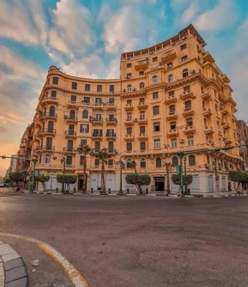 Grand Talat Harb Plaza