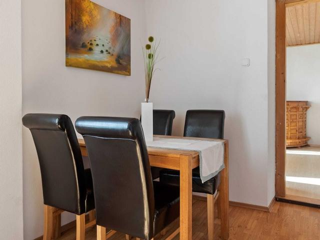 كوزي هوليداي هوم ويذ تراديشيونال كويسين