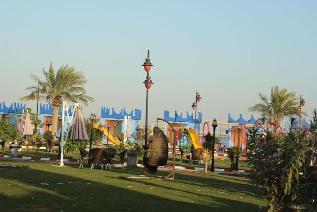منتجع مرجان - للعائلات فقط