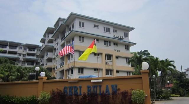 Seri Bulan Condominium
