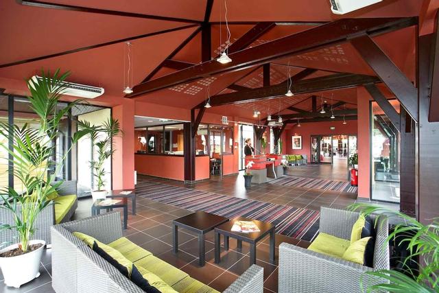 ibis Styles Segre
