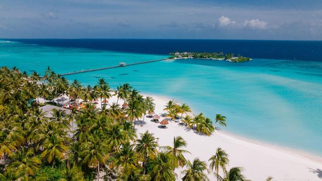 Villa Park Sun Island Resort - Complimentary One Way Domestic Transportation for stays of 7 nights and more 01 April to 30 September 2025