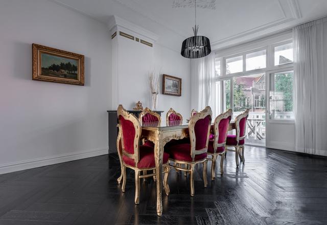 Sézane's Lodges: shared home - not hotel - in museum district