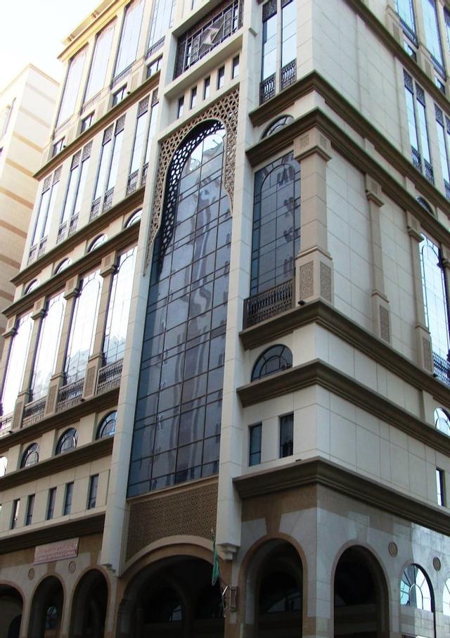 زوار إنترناشيونال هوتل