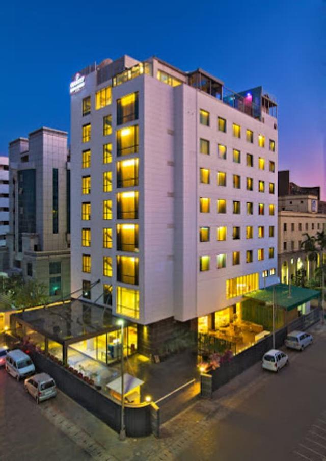 كانتري إن آند سويتس باي راديسون، جوا بانجيم