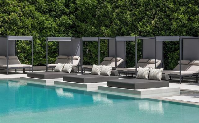 بلازير سويتس هوتل