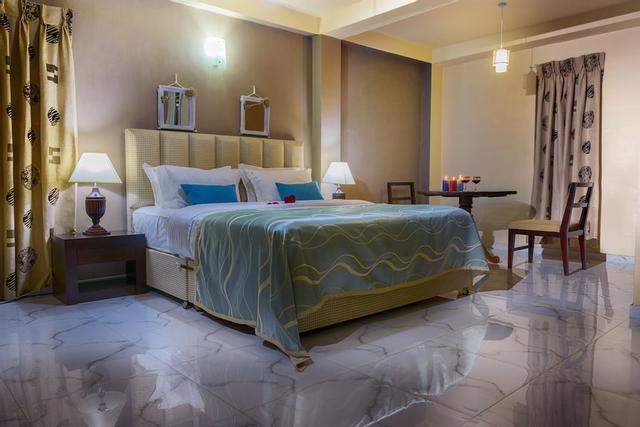 فيلا ليمون كورت