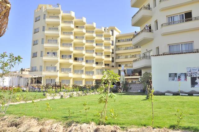 فندق ماجيك بيتش الغردقة - شامل جميع الخدمات