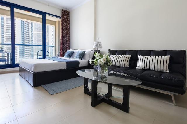 Superb Studio w/ Lake Views in JLT - Near the Metro!