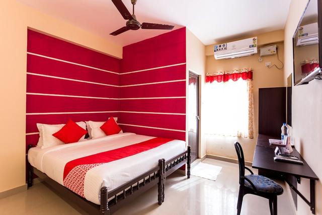 OYO 15598 Cochin Airport Hotel