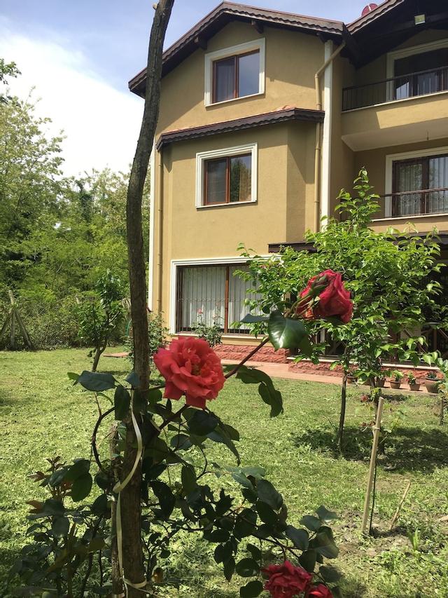 فيلا أكاسيا