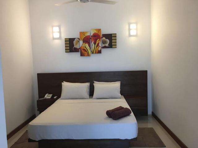 أمكريس ريزيدنس