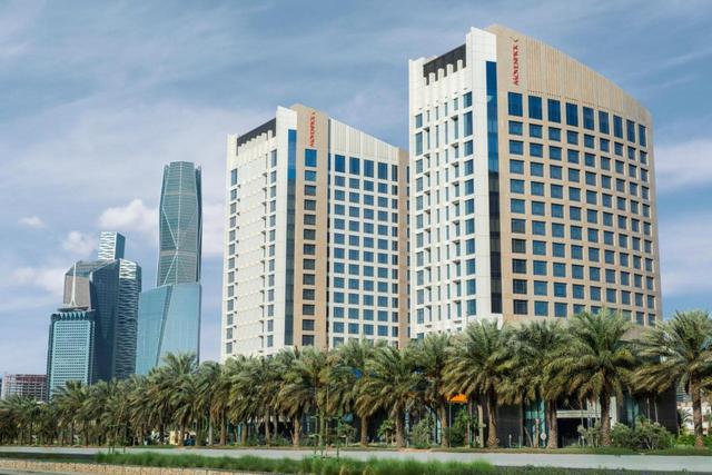 Mövenpick Hotel And Residences Riyadh 