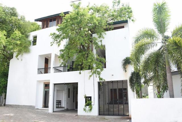 كولومبو تري هاوس