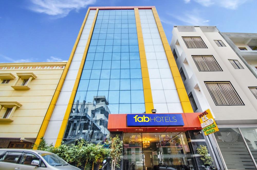 فاب إكسبرس آر كاي جراند