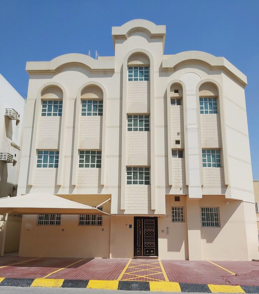 بلاتينيوم ريزيدنس