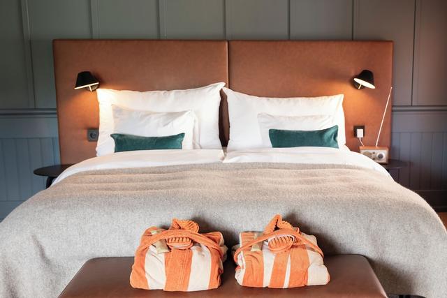 هوم هوتل تولبودن