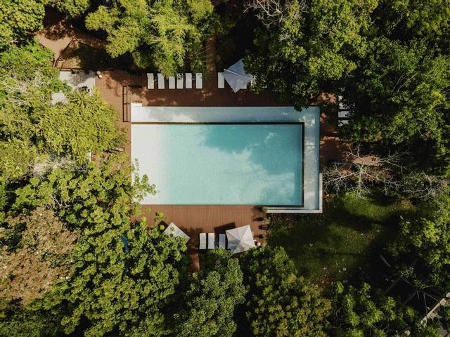 ميركيور إيجوازو هوتل إيرو