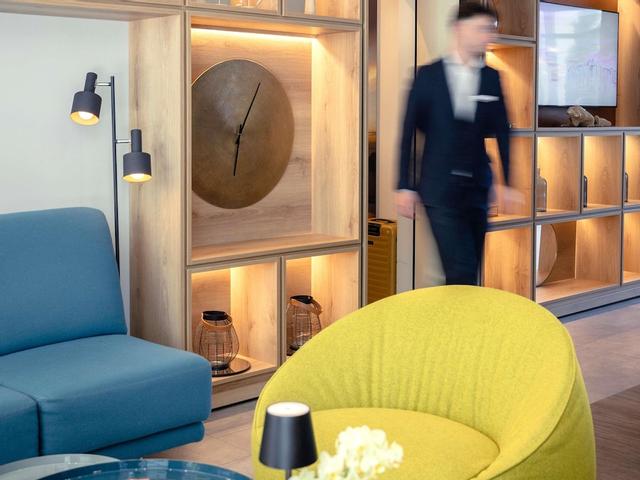 إيبيس بدجيت لوجانو باراديسو