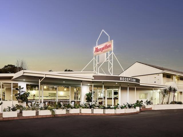 إيبيس ستايلز تاموورث