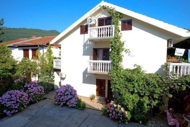 Apartments Ratković