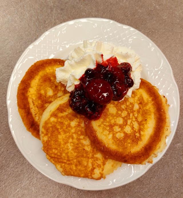 هوتلي تيكوريلا