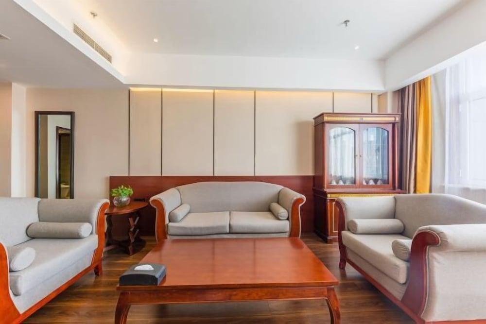 Inner Mongolia Hotel Duolan Hotel (Jinqiao Development Zone)